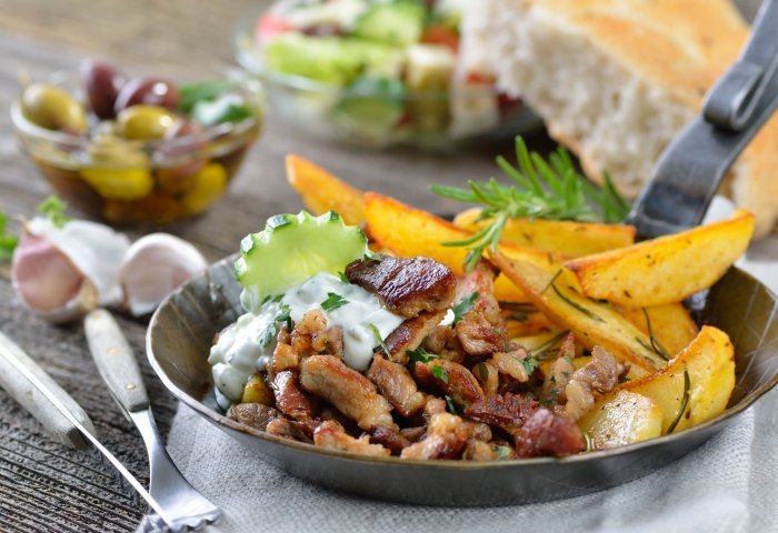 gyros_hoirinos.jpg gyros_hoirinos.jpg