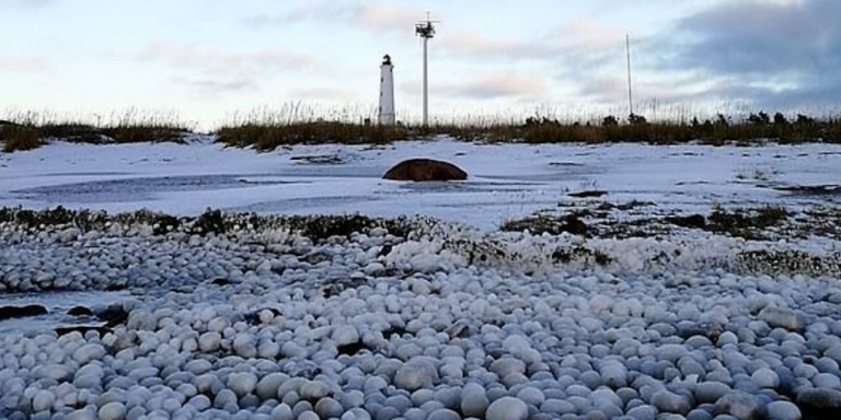 finland-ice-balls.jpg.png finland-ice-balls.jpg.png