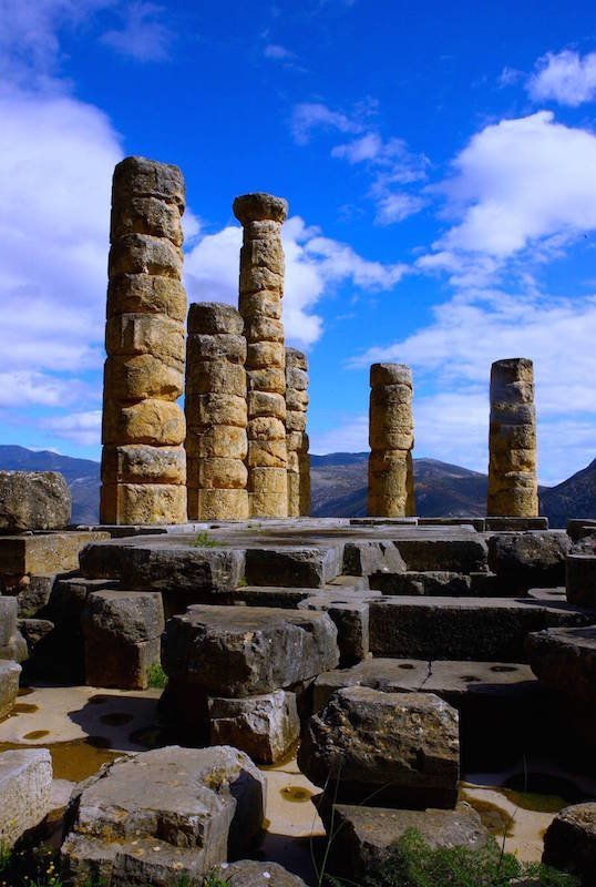 delphi.jpg delphi.jpg