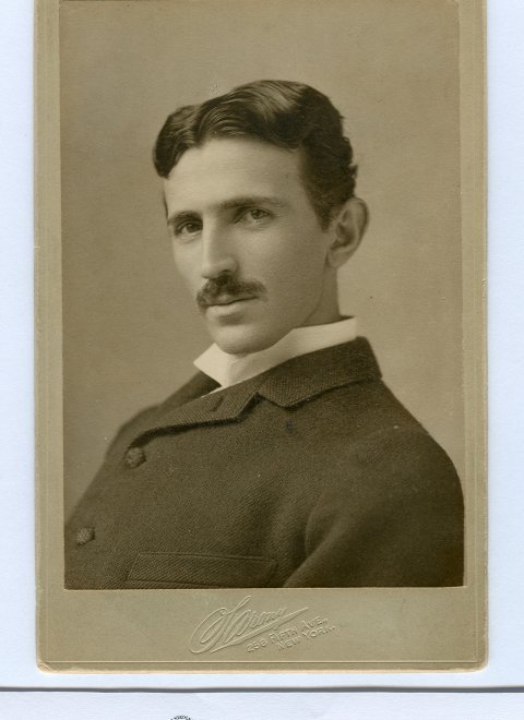 nikolatesla.jpg nikolatesla.jpg